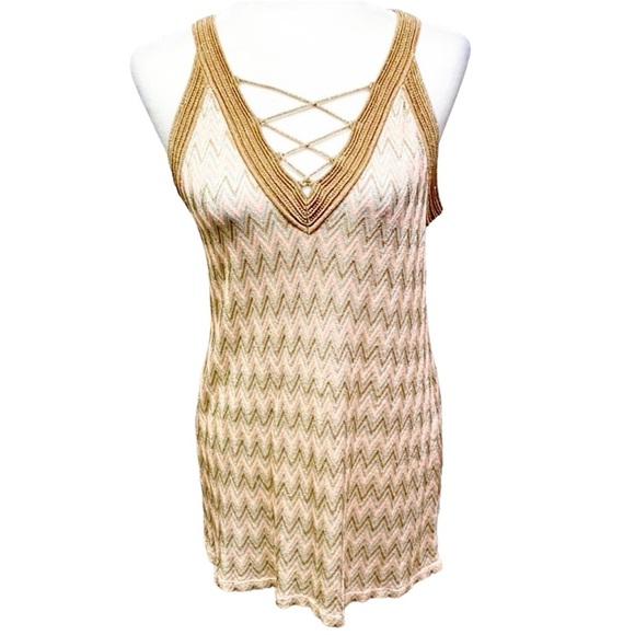 White House Black Market Beige Chevron Blouse - Picture 2 of 5